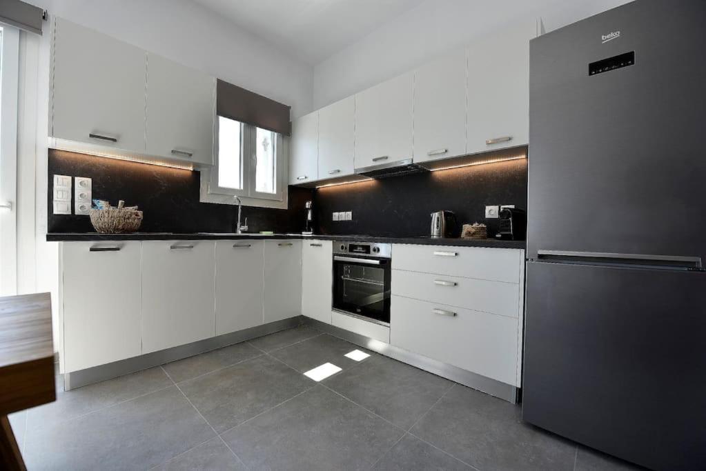 Kryni Deluxe Villa *